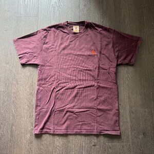 ACG Nike thick maroon logo tshirt size medium